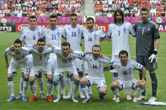 希腊传奇：神奇逆袭！希腊队击败法国闯进欧洲杯四强